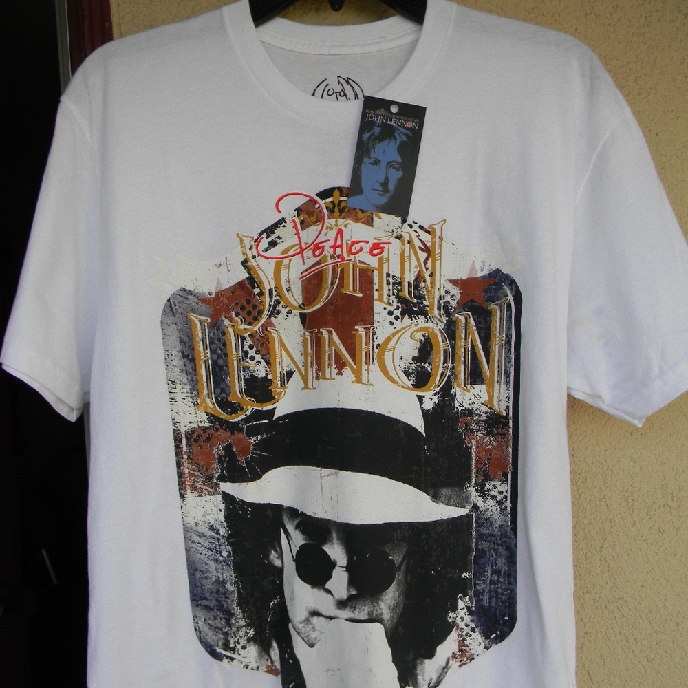 T SHIRT MEDIUM INSPIRED BY JOHN LENNON Imagine NWT